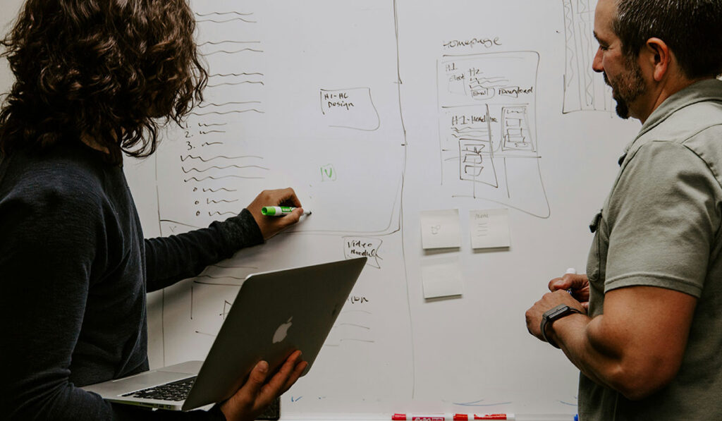 10 Essential Tools for Effective Software Marketing